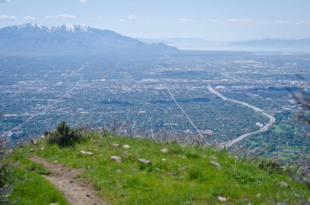 The footpaths above the salt lake valley on the beauty mountain side.