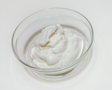 white cream in a bowlの写真素材