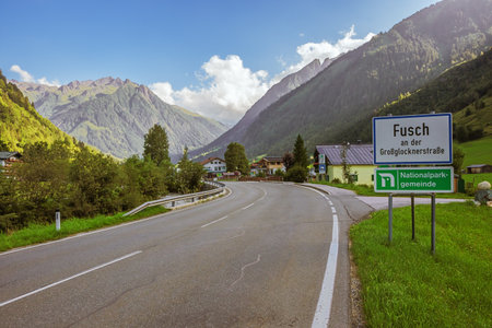 Editorial: FUSCH AN DER GROSSGLOCKNERSTRASSE, SALZBURG, AUSTRIA, August 11, 2019 - At the limits of Fusch an der Grossglocknerstrasse entering the National Parkのeditorial素材