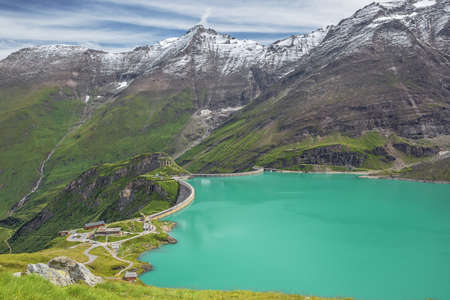 View of the Mooserboden reservoir and the Hoher Tenn in Kaprunの写真素材
