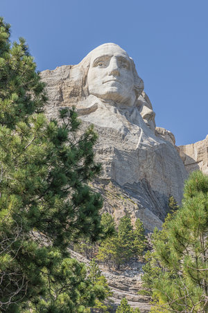 Mount Rushmore with close up of George Washington, located near Keystone, South Dakotaのeditorial素材