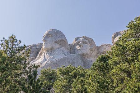 Mount Rushmore with the heads of George Washington and Thomas Jefferson, located near Keystone, South Dakotaのeditorial素材
