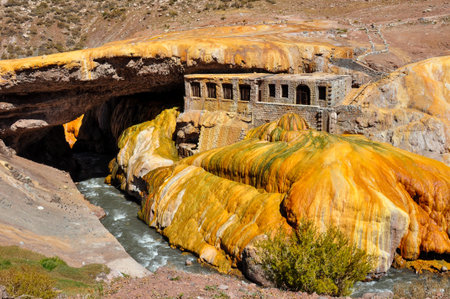 Gorgeous Puente del Inca ruins between Chile and Argentina.の写真素材