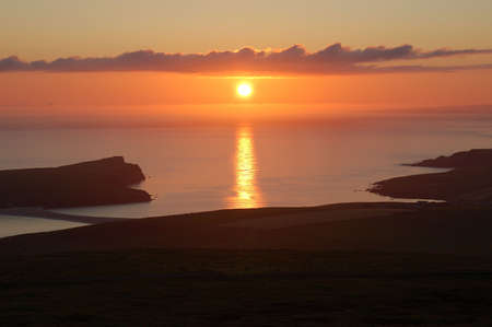 Simmer dim sunset in the Shetland Islandsの写真素材