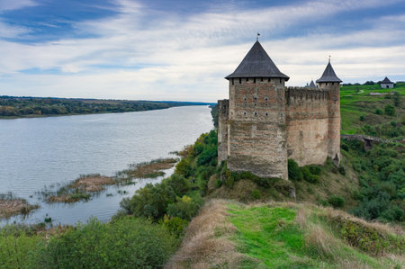 The Khotyn Fortress is a fortification complex located on the right bank of the Dniester River in Khotyn, Chernivtsi Oblast (province) of western Ukraine.のeditorial素材