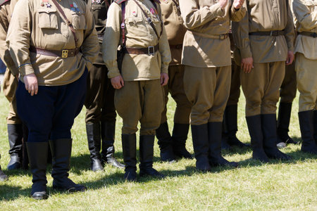 Uniforms and weapons of Russian soldiers during the first world war.