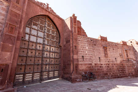 Pokhran Fort Gate, Rhajastan, Indiaのeditorial素材