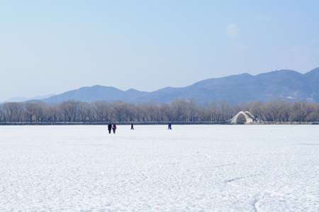 Winter lake in the Summer Palace at Beijingの写真素材