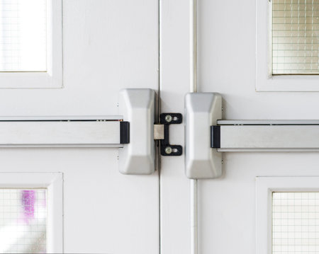 Unlocked metal latch