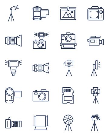 Photography equipment line icons setのイラスト素材
