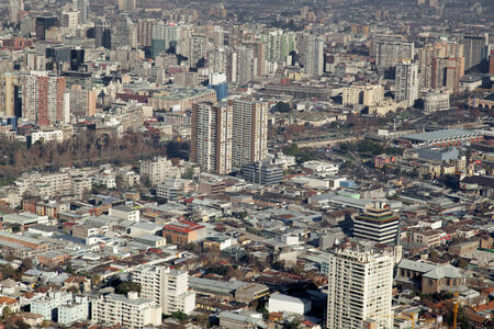 Aerial view of a city, Santiago, Chile 2011-06-23 9:23:10 AMのeditorial素材