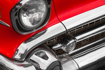 Antique, Bumper, Car, Chrome, Circle, Close-up, Collector's Car, Colour Image, Day, Differential Focus, Elegance, Front View, Headlight, Horizontal, Lighting Equipment, Luxury, Metal, Mode Of Transport, Motor Vehicle, No People, Nostalgia, Old, Old-fashioの写真素材