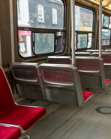 Absence, Architecture, Building Exterior, Bus, City, Colour Image, Day, Empty, Glass - Material, In A Row, Indoors, Inside Of, Journey, Land Vehicle, Metal, Metallic, Mode Of Transport, Newspaper, No People, Part Of, Photography, Pole, Public Transportatiの写真素材