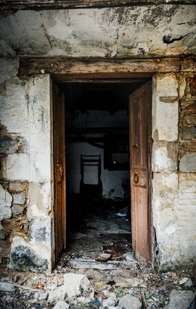 Entrance of old ruined house, Crete, Greeceの写真素材
