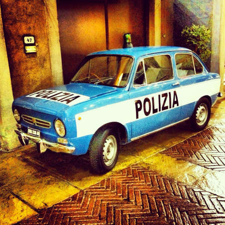 Vintage police car の素材