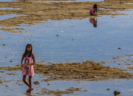 Kids play at the beach in Philippinesのeditorial素材