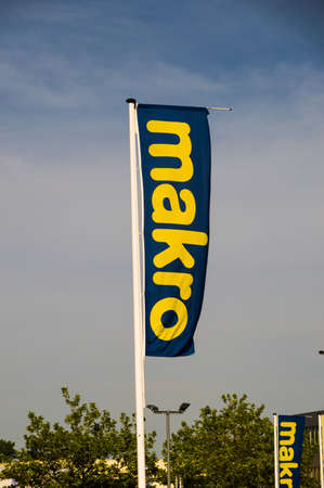 Macro flagのeditorial素材