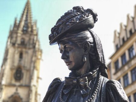Oviedo, Asturias / Spain - Sep 29 2018: The Alfonso II square hosts the Cathedral of Oviedo and the sculpture of La Regenta.のeditorial素材