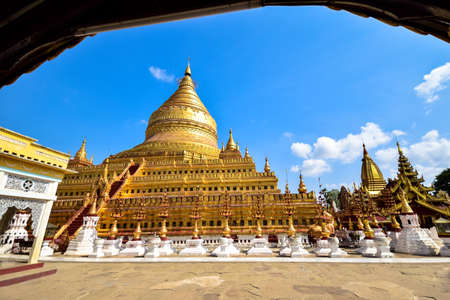 Shwezigon was built as the most important reliquary shrine in Bagan, a centre of prayer and reflection for the new Theravada faith King Anawarahta had established in Bagan.の写真素材