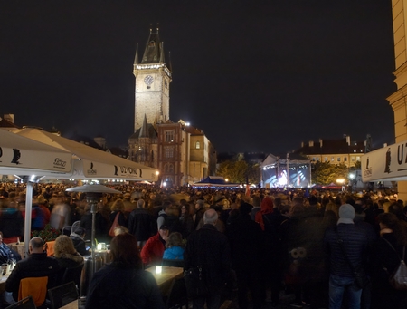 PRAGUE - OCTOBER 28, 2016:  Spontaneous assembly thousands of people on Staromestske (Old Town) Square. Czech independent day is accompanied by tensions due to alleged extortion Minister of Culture by the President of the Czech Republic regarding the awarのeditorial素材