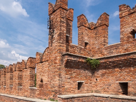 Merlons on bridge of Castelvecchio - The Old Castle in Verona, Italy.のeditorial素材