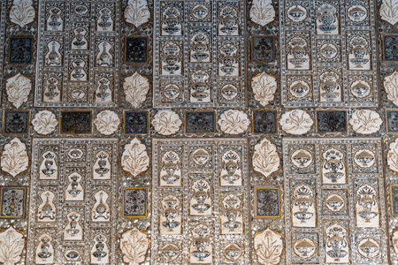 India. Rajasthan. Jaipur. Amber strong. Detail of Interior of Sheesh Mahal. Diwan-i Khas also known as Sheesh Mahal (Glass palace)の写真素材