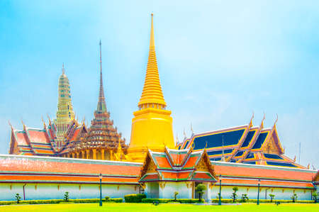 Wat Phra Kaew, Temple of the Emerald Buddha at Royal Grand Palace  with blue sky Background Bangkok, Asia Thailand.のeditorial素材