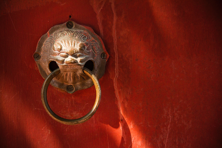 The Red Door in Chinese templeの写真素材