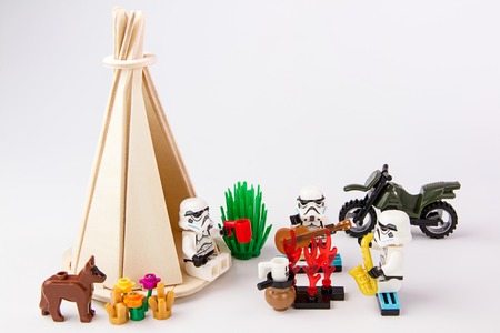 Nonthabure, Thailand - June, 23, 2016: Lego star wars camping vacations.The lego Star Wars mini figures from movie series.Lego is an interlocking brick system collected around the world.のeditorial素材