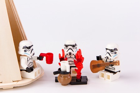 Nonthabure, Thailand - June, 23, 2016: Lego star wars camping vacations.The lego Star Wars mini figures from movie series.Lego is an interlocking brick system collected around the world.のeditorial素材