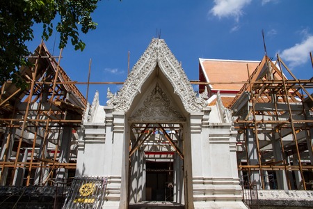 Ayutthaya, Thailand - October, 21, 2016 : Under construction arch entrance of temple at Wat panancherng.Ayutthaya, Thailandの写真素材