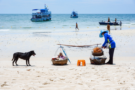 Rayong, Thailand - April, 29, 2017 : Unidentified name Woman Selling Somtum Grilled Chicken, Local Food on the Samet Island Beach, Rayong, Thailandのeditorial素材