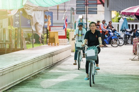 Nonthaburi, Thailand - June, 11, 2017 : Unidentified name tourist riding on bicycle Eco-tourism around the Koh Kret Nonthaburi, Thailand.のeditorial素材