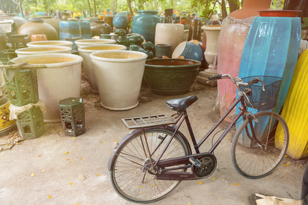 Ratchaburi, Thailand - July, 23, 2017 : Colorful ceramic and outdoor display of a Tao Hong Tai ceramic factory the famous attraction at Ratchaburi, Thailandのeditorial素材