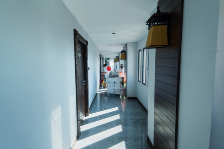 Prachuab Khirikhan, Thailand - November, 26, 2017 : Maid with housekeeping cart at Hotel in Hua Hin city Prachuab Khirikhan, Thailandのeditorial素材