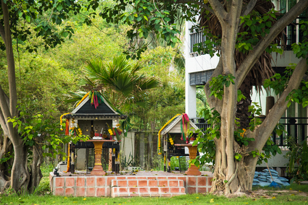 Prachuab Khirikhan, Thailand - March, 25, 2018 : Wooden spirit house of Pattawia Resort in Pranburi Prachuap Khiri Khan, Thailandのeditorial素材