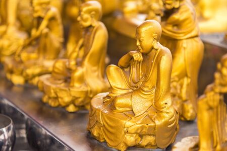 Golden Buddha Chinese style pattern at Wat Leng Nei Yee 2 Temple.Bangkok, Thailandの写真素材