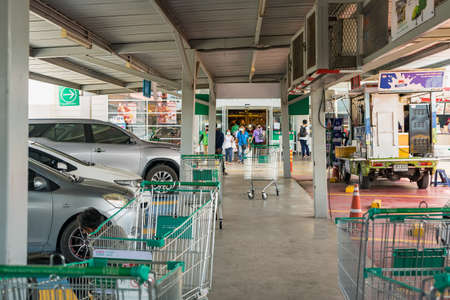 Bangkok, Thailand - May, 22, 2021 :The entrance to the front of the Tesco Lotus Department Store at Bangkok, Thailand.のeditorial素材