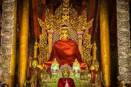 Phayao, Thailand - January, 09, 2022 : Myanmar Buddha Statue in Church of Wat Nantaram or Nantaram Temple at Phayao Thailand.のeditorial素材