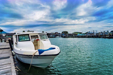 Rayong, Thailand - October, 15, 2022 : Speed boat floating in the sea at the Koh Samet island, Rayong, Thailandのeditorial素材