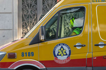 Madrid, Spain - May 19, 2020: An Advanced Life Support Unit (USVA), part of the SAMUR-Civil Protection vehicle and ambulance park, as it passes through Calle AlcalÃ¡ with Cibeles.のeditorial素材