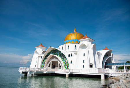 MALACCA, MALAYSIA, october 14, 2019 Masjid Selat  in Malacca heritage city  of Malaysiaのeditorial素材