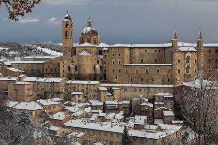 Beautiful view of Urbino city with snow in the winter season, Italy.のeditorial素材