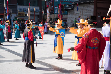 Oct 7, 2016 deoksugung palace royal guard-changing ceremonyのeditorial素材