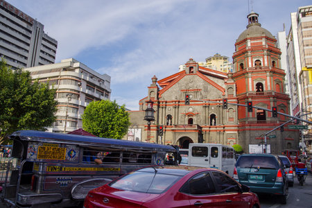Nov 27, 2016 Minor Basilica of St. Lorenzo Ruiz at Ongpin China town, Manila, Philippinesのeditorial素材