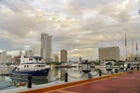 Dec 3,2016 Manila Bay at Harbor Square, Manila, Philippinesのeditorial素材