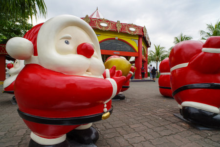 Dec 11,2016 at Mall of Asia, Manila, Philippinesのeditorial素材