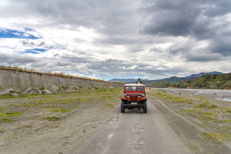 Mountain Pinatubo Crater Lake trekking , Philippinesのeditorial素材