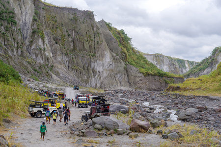Mountain Pinatubo Crater Lake trekking , Philippinesのeditorial素材