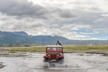 Mountain Pinatubo Crater Lake trekking , Philippinesのeditorial素材